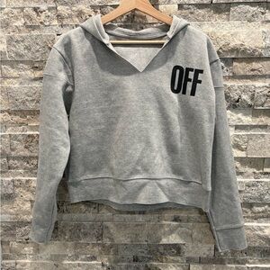 Macqeen Women's Gray V-Neck Sweater grunge 
Made in Korea  size M 100% cotton
